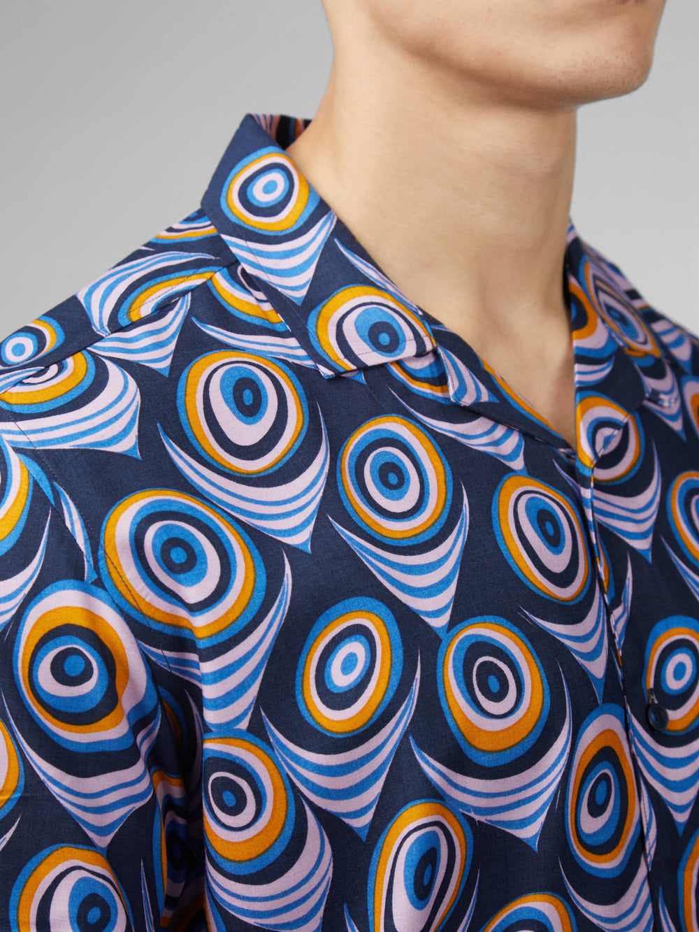 Ben Sherman B by Ben Sherman Psychedelic Print シャツ 紫 | 710426-BMS