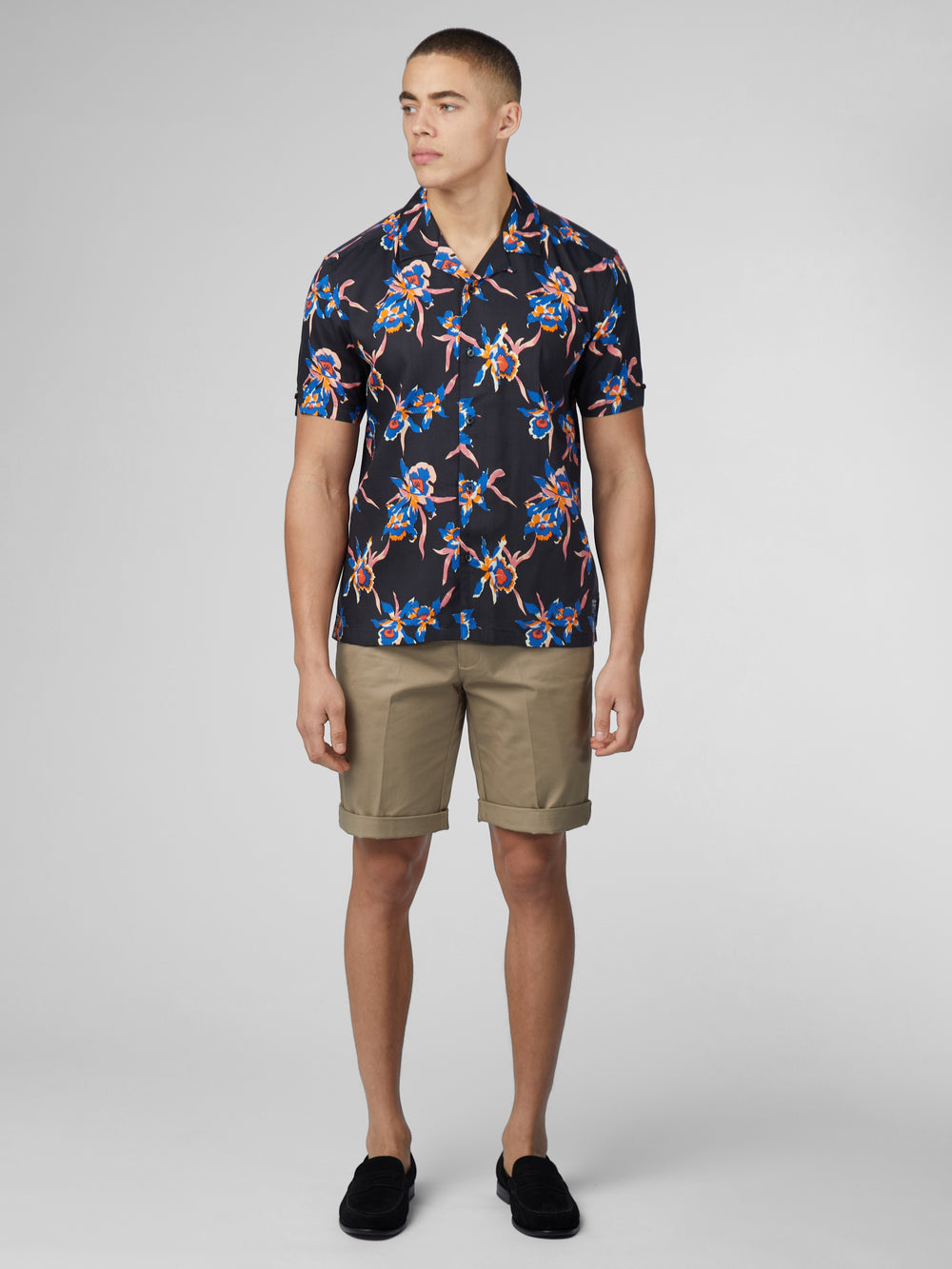 Ben Sherman Signature Botanical Print シャツ 黒 | 743086-VTN