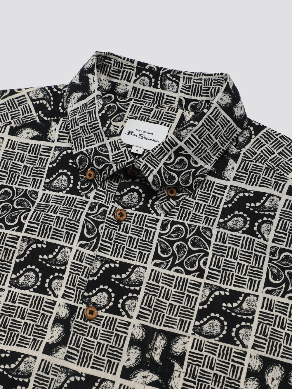 Ben Sherman Signature Checkerboard Paisley Print シャツ 黒 | 816035-DAJ